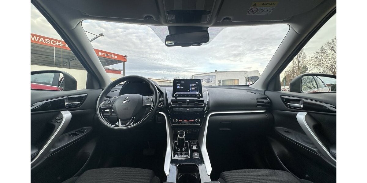 Mitsubishi Eclipse Cross Basis Hybrid 4WD 37.600 km 23.990 &euro; Donauwörth 86609