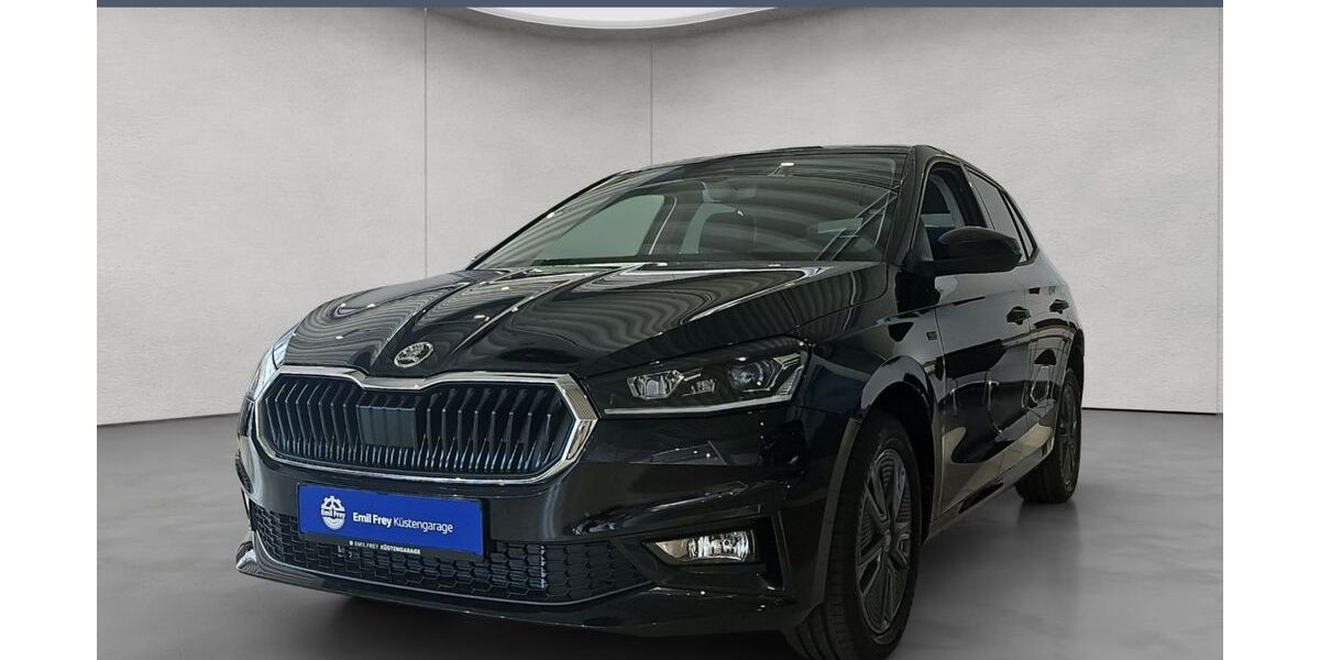 Skoda Fabia 4.500 km 25.990 &euro; Husum 25813