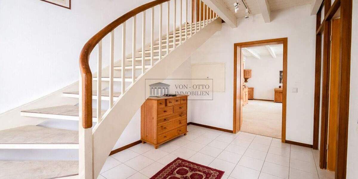 Mehrfamilienhaus, Wohnhaus Hamburg Wohldorf-Ohlstedt - 7 Zimmer, 220 m&sup2;, 999.999&euro; | Angebot:25532908