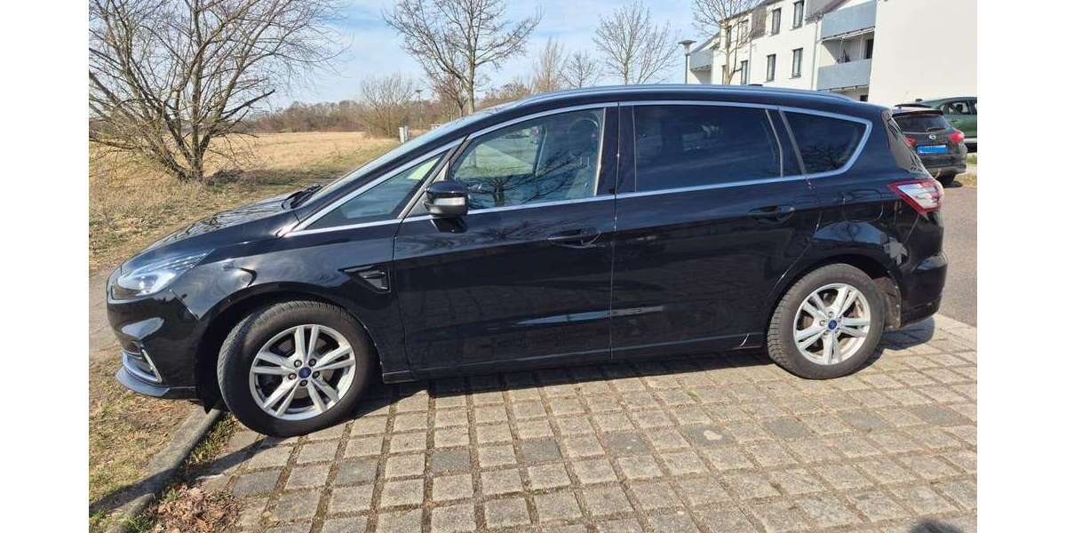 Ford S-Max 91.800 km 16.900 &euro; Brieselang 14656