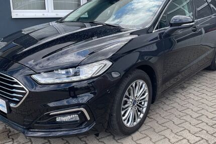 Ford Mondeo 73.997 km 22.800 &euro; Leuna 06237