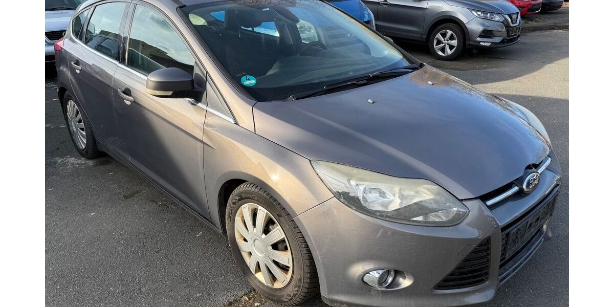 Ford Focus 390.000 km 2.790 &euro; Bayreuth 95448