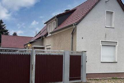 Haus Muldestausee Gossa - 6 Zimmer, 100 m&sup2;, 125.000&euro; | Angebot:25743719