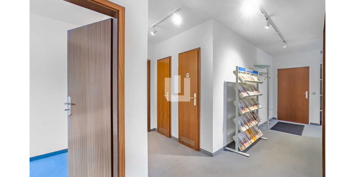 WINDISCH - Attraktive Wohnung mit 4 Zimmern im Herzen von Puchheim - aktuell als Büro genutzt - Etagenwohnung Puchheim | Angebot:25974146