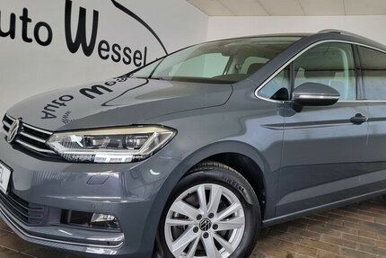 VW Touran Highline BMT LED ACC Nav Panorama 7-Sitze 37.700 km 27.850 &euro; Garrel 49681