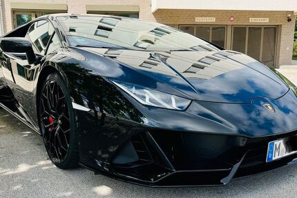 Lamborghini Huracán 6.000 km 279.900 &euro; München 81825