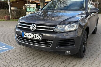 VW Touareg 249.700 km 12.500 &euro; Berlin 12355