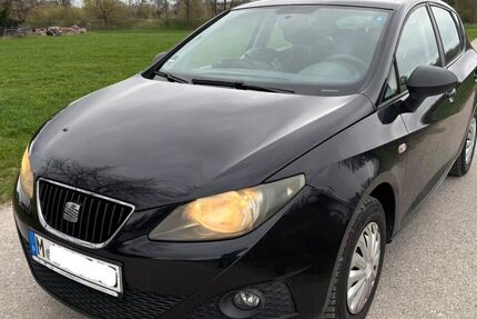 Seat Ibiza 92.000 km 5.600 &euro; München 81245