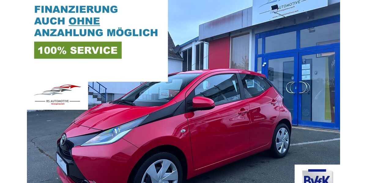 Toyota Aygo (X) 23.400 km 8.590 &euro; Herzogenaurach 91074