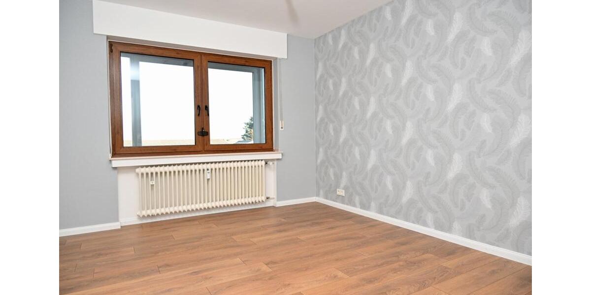 Erdgeschoßwohnung Hürth - 3.5 Zimmer, 83 m&sup2;, 1.140&euro; | Angebot:24943795