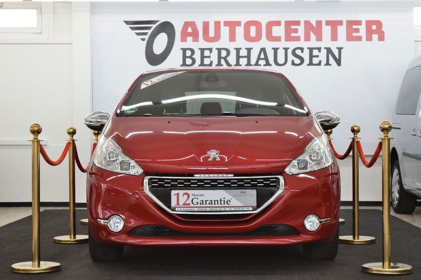 Peugeot 208 97.000 km 9.499 € Oberhausen 46049
