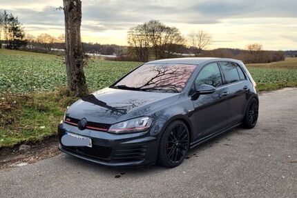 VW Golf 132.000 km 19.700 &euro; Laichingen 89150