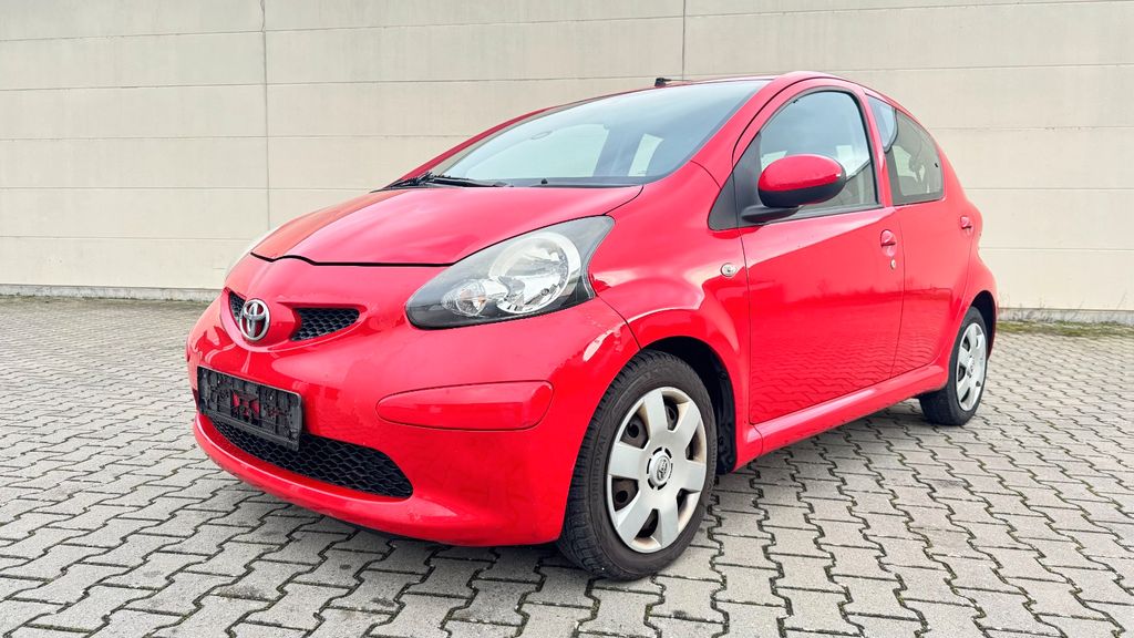 Toyota Aygo (X) 160.500 km 1.990 &euro; Hallstadt 96103