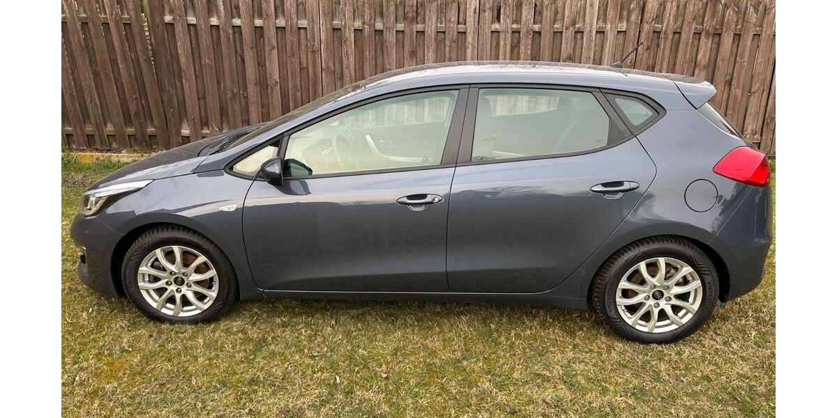 Kia ceed / Ceed 92.400 km 9.990 &euro; Winsen/ Aller 29308