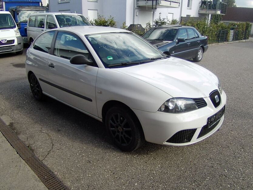 Seat Ibiza 177.000 km 700 € Feldgeding 85232