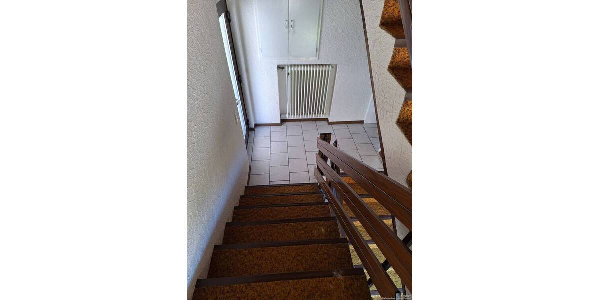 Einfamilienhaus Greding - 9 Zimmer, 211 m&sup2;, 547.000&euro; | Angebot:26658846