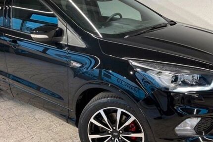 Ford Kuga 127.000 km 17.000 &euro; Vöhl 34516