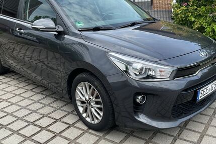 Kia Rio 142.500 km 7.000 &euro; Hoppegarten 15366