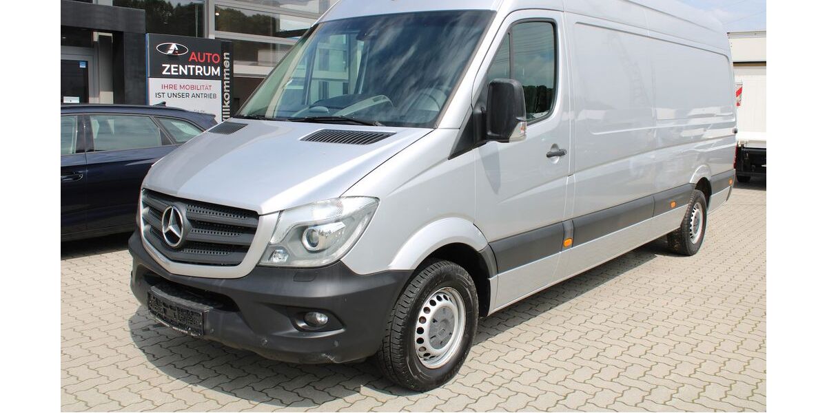 Mercedes-Benz Sprinter 264.444 km 12.900 &euro; Braunschweig 38126
