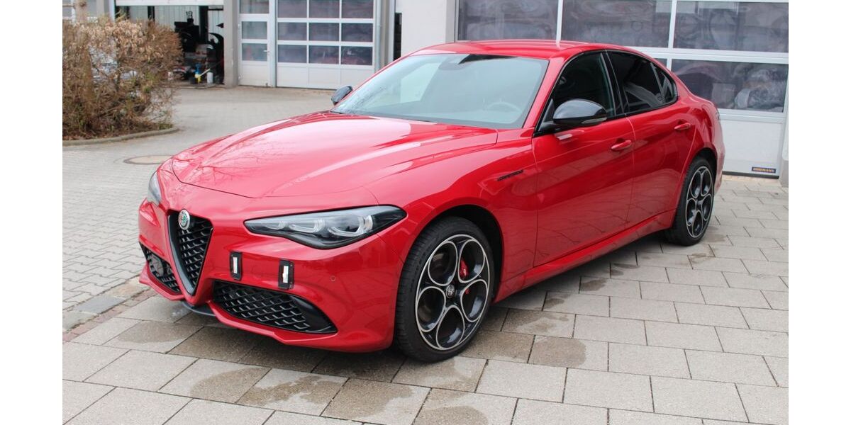 Alfa Romeo Giulia 9.500 km 35.900 &euro; Weilheim 82362