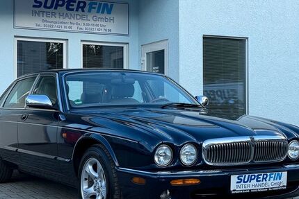 Jaguar XJ8 157.529 km 11.990 &euro; Falkensee 14612