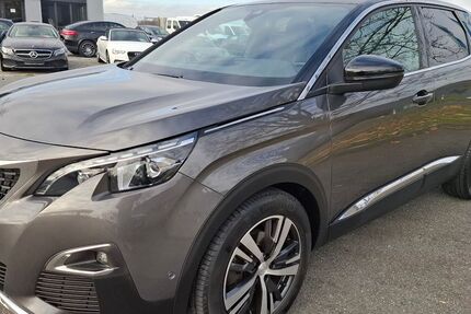 Peugeot 3008 148.000 km 14.990 &euro; Gross Gerau 64521