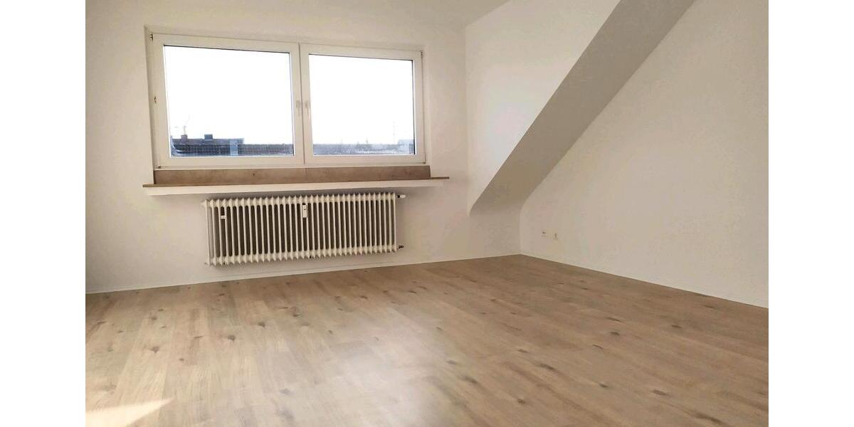 Dachgeschoßwohnung Stolberg (Rhld.) Büsbach - 3 Zimmer, 65 m&sup2;, 159.000&euro; | Angebot:25953498