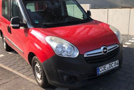 Opel Combo 138.000 km 5.100 &euro; Dülmen 48129