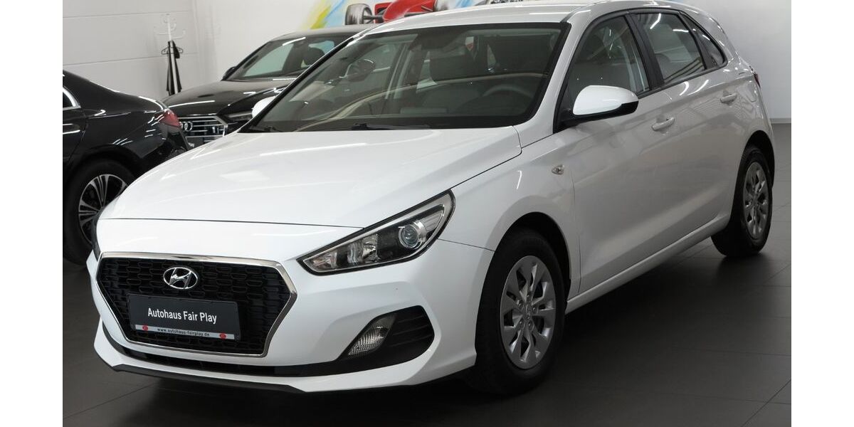 Hyundai i30 37.515 km 12.390 &euro; Arnstadt 99310
