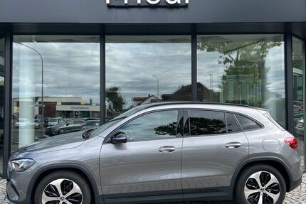 Mercedes-Benz GLA 200 18.650 km 38.450 &euro; Tirschenreuth 95643