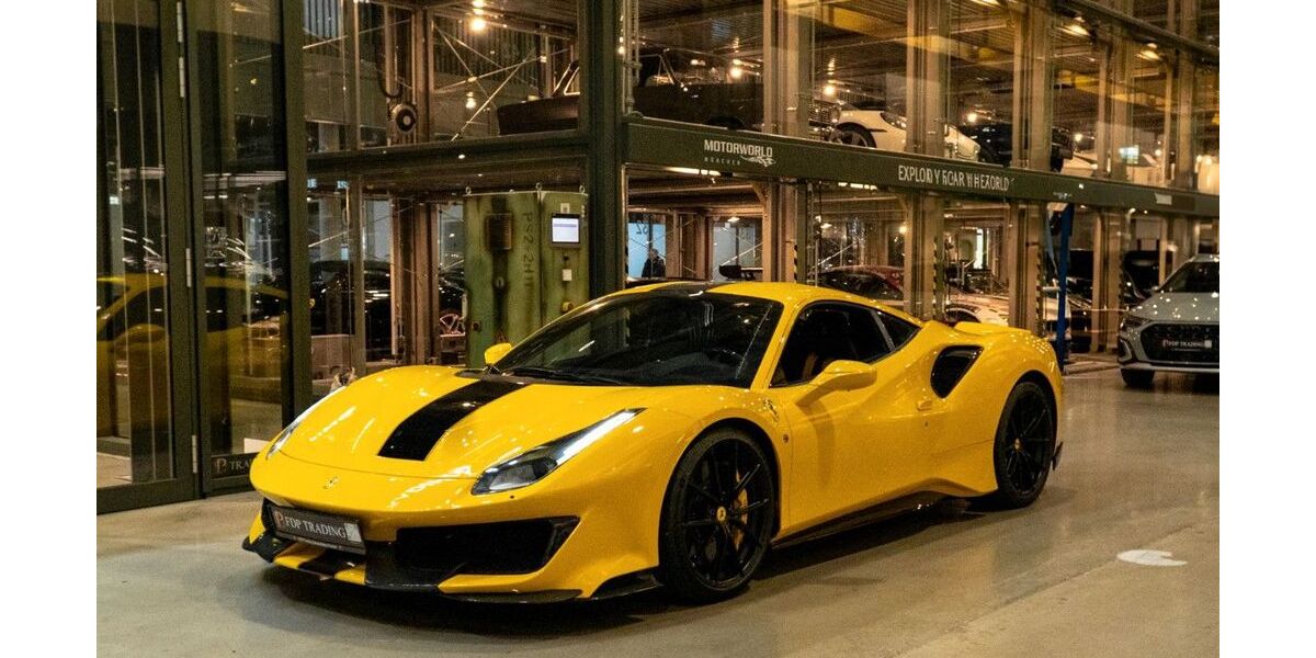 Ferrari 488 Pista 18.120 km 484.990 &euro; München 80939