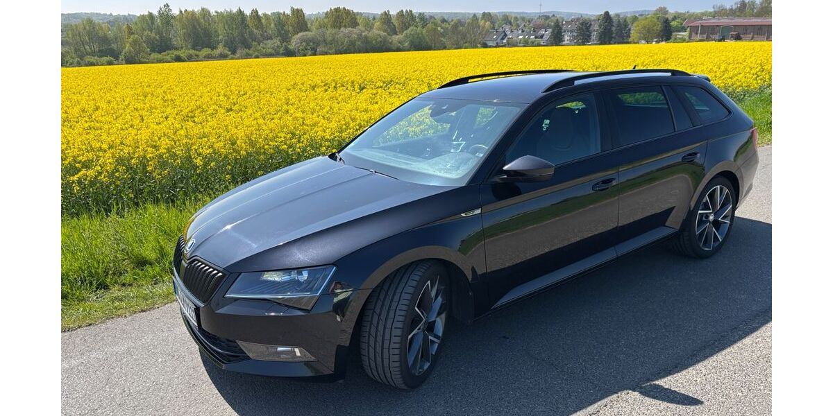 Skoda Superb 97.600 km 22.900 &euro; Dortmund 44287