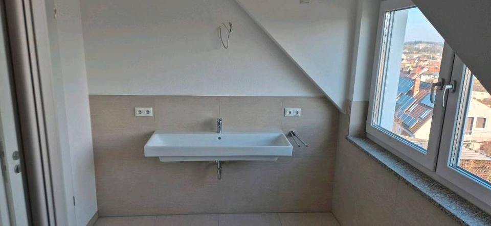 Doppelhaushälfte Mainburg - 4 Zimmer, 125 m&sup2;, 1.750&euro; | Angebot:25540016