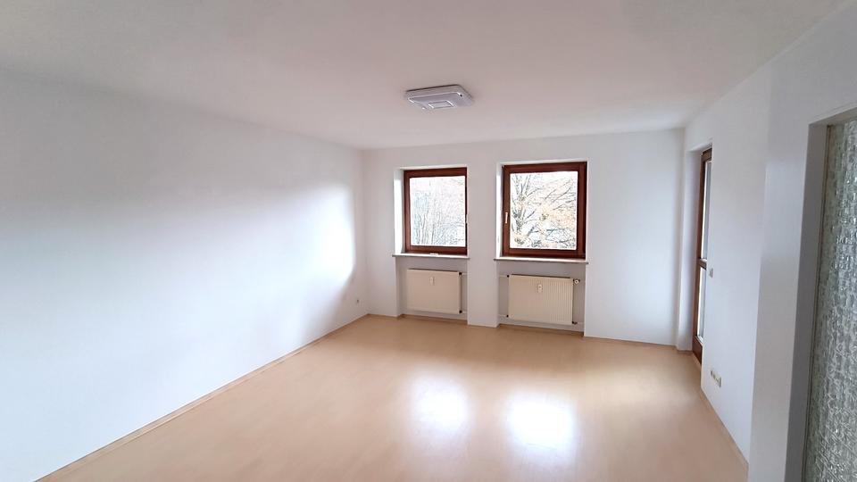 Etagenwohnung Simbach am Inn - 3 Zimmer, 73 m&sup2;, 229.000&euro; | Angebot:26720845