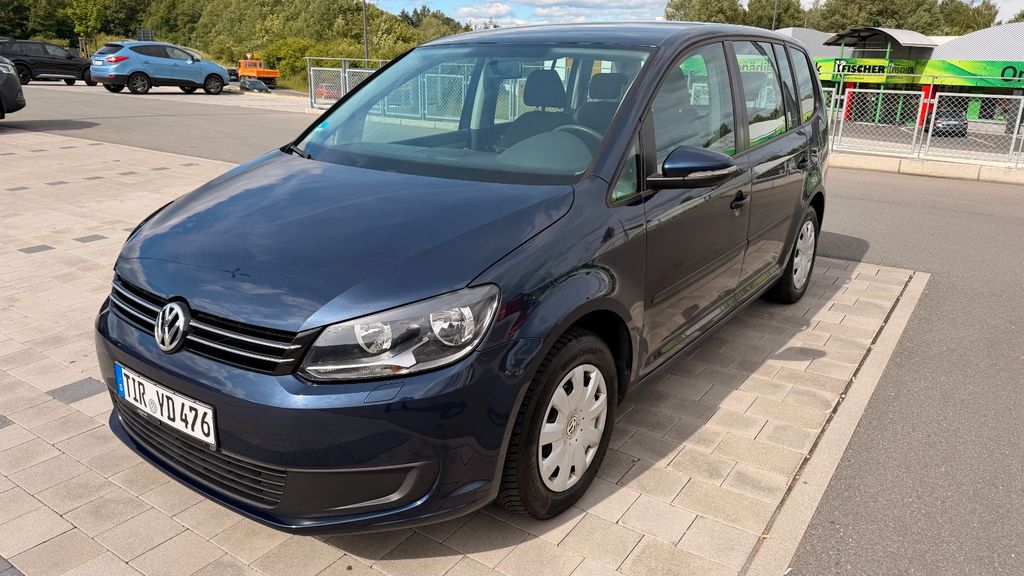 VW Touran 275.500 km 2.700 &euro; Wunsiedel 95632