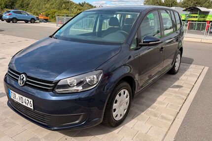 VW Touran 276.000 km 2.700 &euro; Wunsiedel 95632