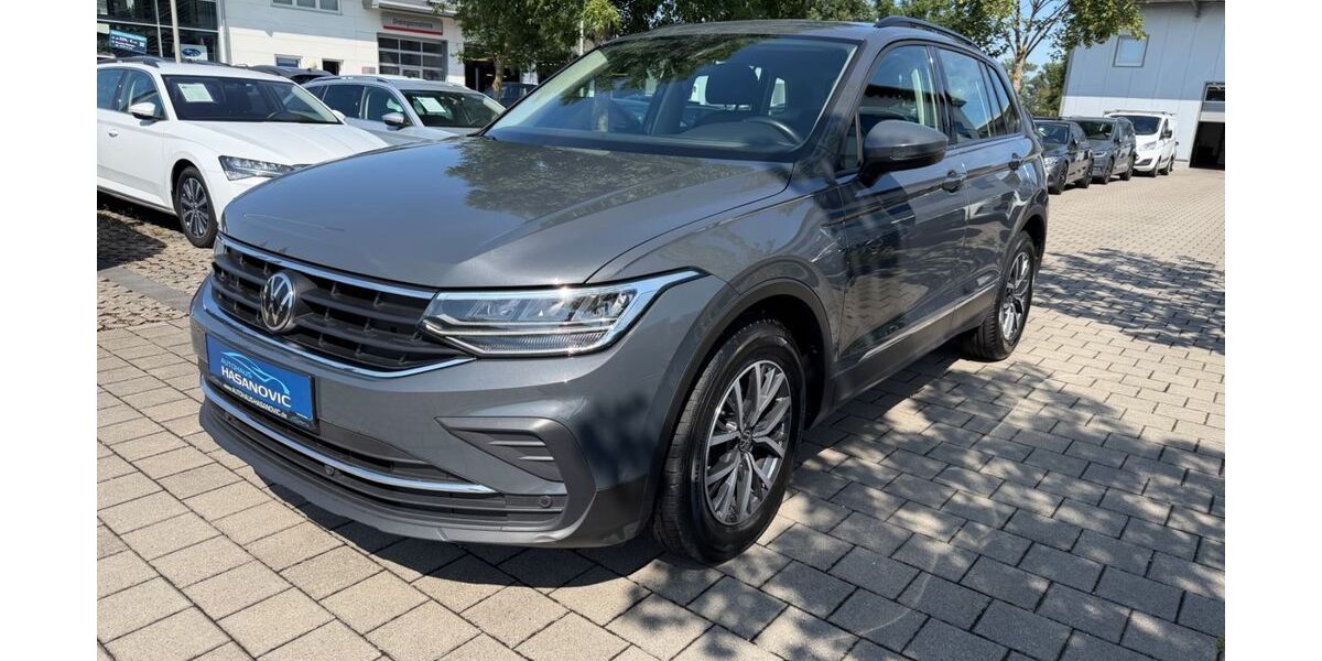 VW Tiguan 129.000 km 21.900 &euro; Dachau (bei München) 85221