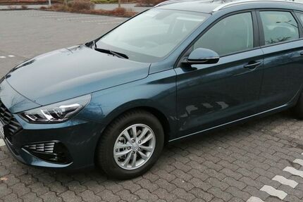 Hyundai i30 5.200 km 19.600 &euro; Königswinter 53639