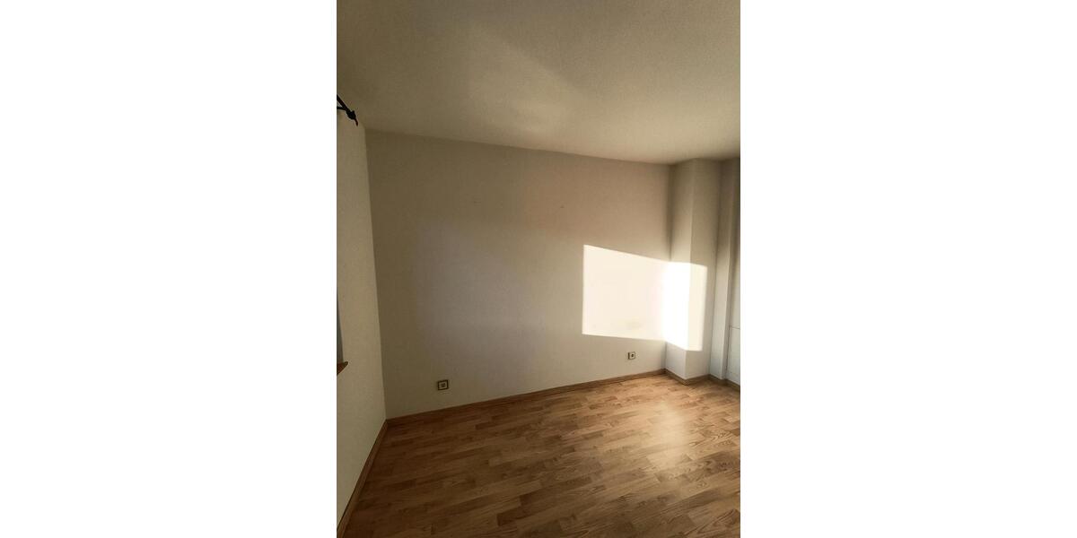 Etagenwohnung Lüneburg Ebensberg - 1 Zimmer, 14 m&sup2;, 500&euro; | Angebot:25719879
