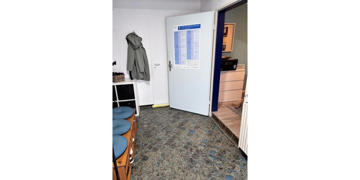 Etagenwohnung Sulingen - 4 Zimmer, 100 m&sup2;, 700&euro; | Angebot:25303925