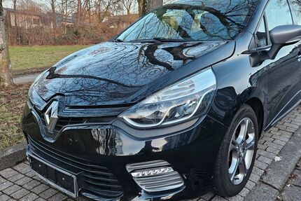 Renault Clio 180.000 km 4.900 &euro; Hagen 58095