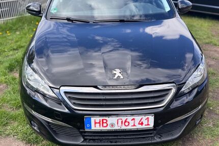 Peugeot 308 211.000 km 2.999 € Bremen 28717