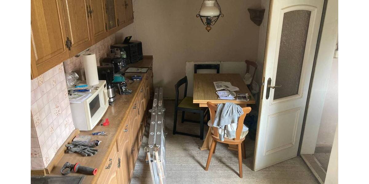 Reihenmittelhaus Allstedt Niederröblingen - 4 Zimmer, 100 m&sup2;, 39.000&euro; | Angebot:25779351