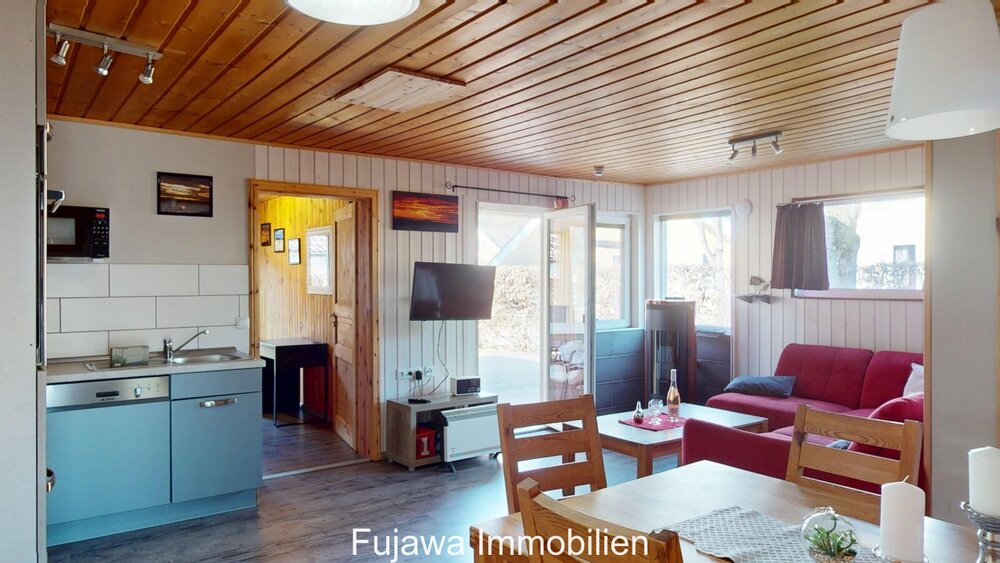 Charmantes Ferienhaus für entspannte Urlaubstage und Kapitalanlage - Doppelhaushälfte Mirow Granzow | Angebot:26478814