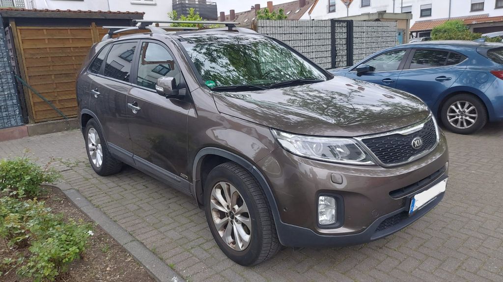 Kia Sorento 216.902 km 9.300 &euro; Ludwigshafen 67065