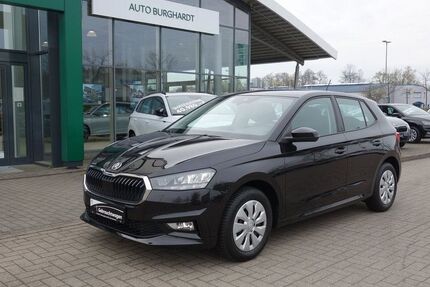 Skoda Fabia 24.427 km 19.980 &euro; Bremen 28357