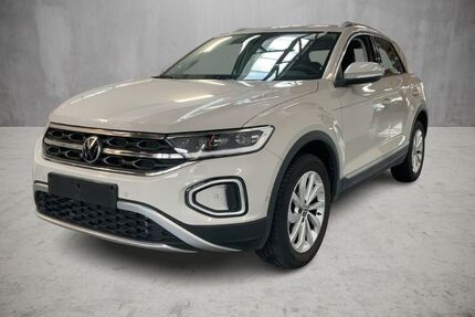 VW T-Roc 9.887 km 27.460 € Kuchen 73329
