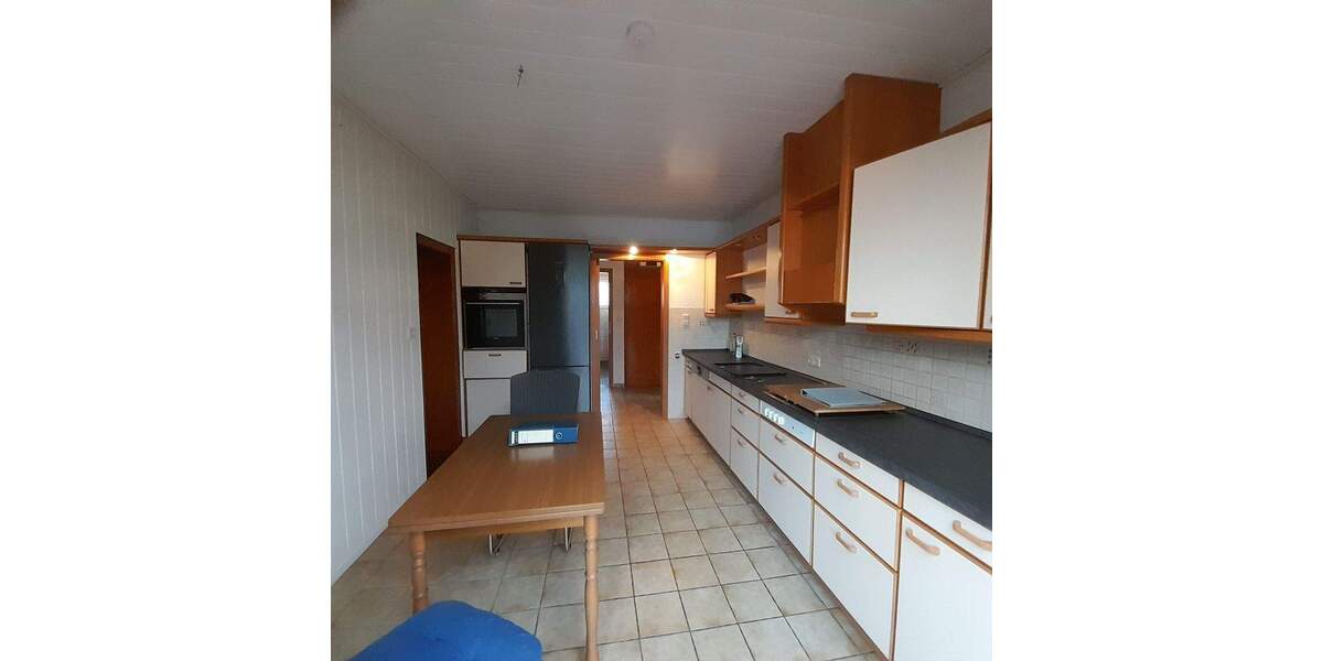 Sehr schönes Einfamilienhaus mit Garage in Rodenkirchen 4 zimmer