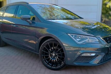 Seat Leon 143.811 km 13.480 &euro; Freiberg 09599