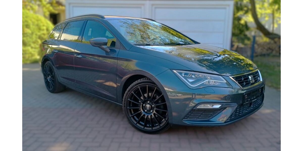 Seat Leon 143.811 km 13.990 &euro; Freiberg 09599